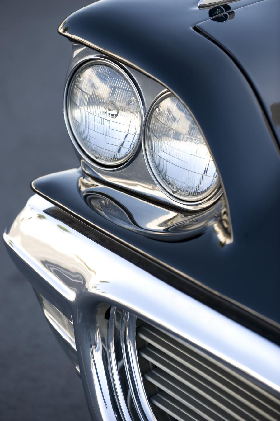  Ford Thunderbird Coupe 1959 года  (фото 2 из 10)